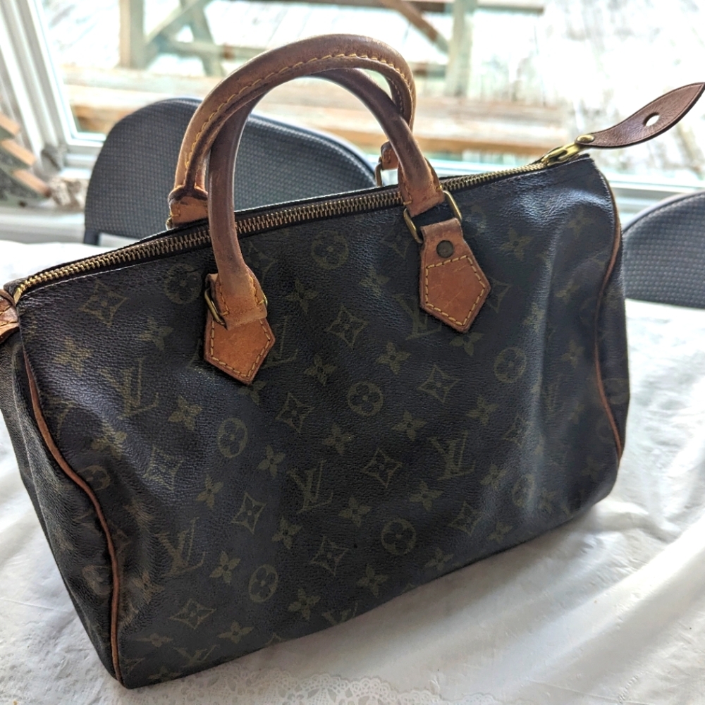 Authentic Louis Vuitton Speedy Vintage
